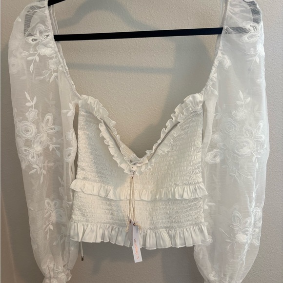 NWT V. CHAPMAN | White ruffle & Lace long sleeve blouse , on/off shoulder size 4 - Picture 4 of 7